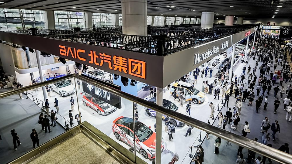 品牌LOGO全面焕新 开启全民闪充时代  尊龙凯时集团加速迈向跃升发展新征程